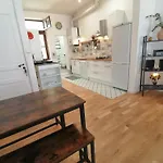 Jolie Maison Avec Terrasse Au Centre-Ville D\'Arles