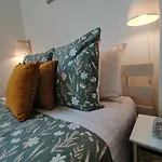 Jolie Maison Avec Terrasse Au Centre-Ville D\'Arles