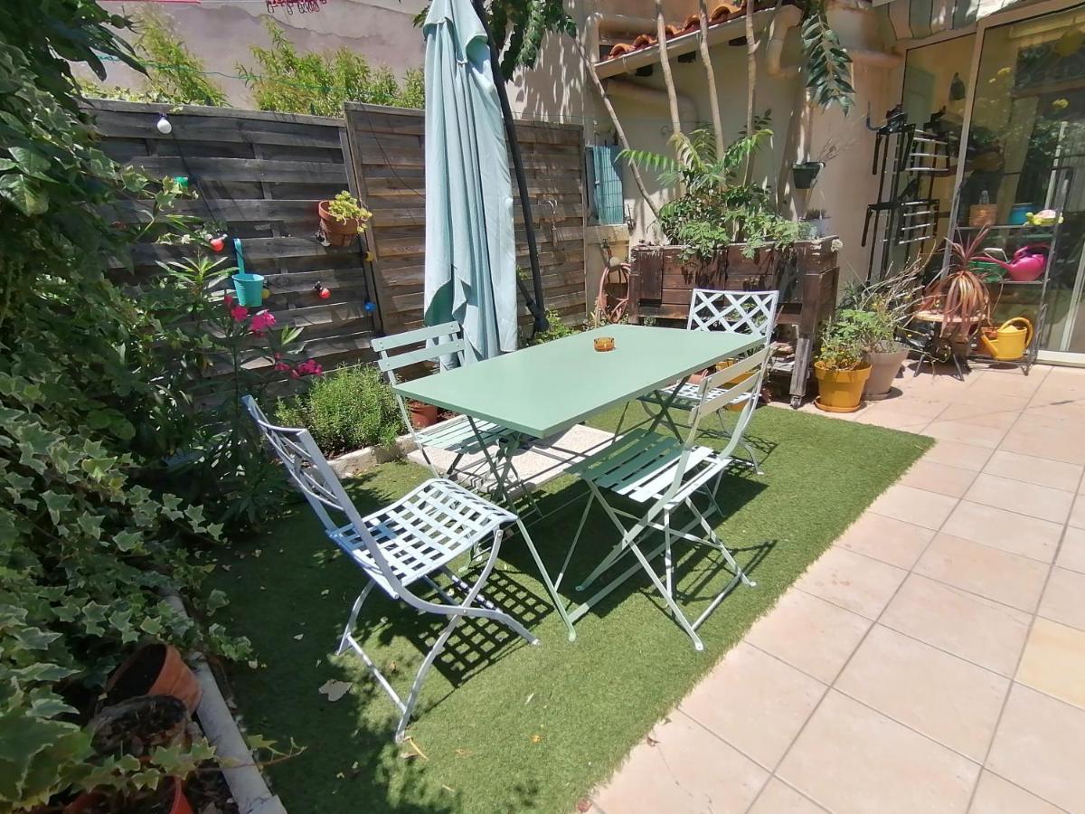 Ferienhaus Jolie Maison Avec Terrasse Au Centre-ville D'arles Arles